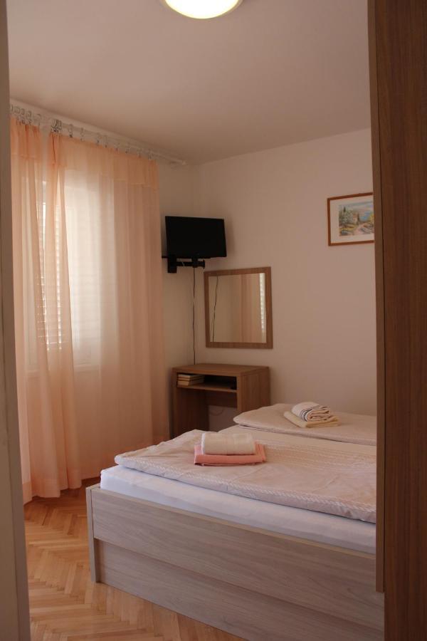 Apartmani Sanjin Tariba Supetarska Draga Exteriör bild