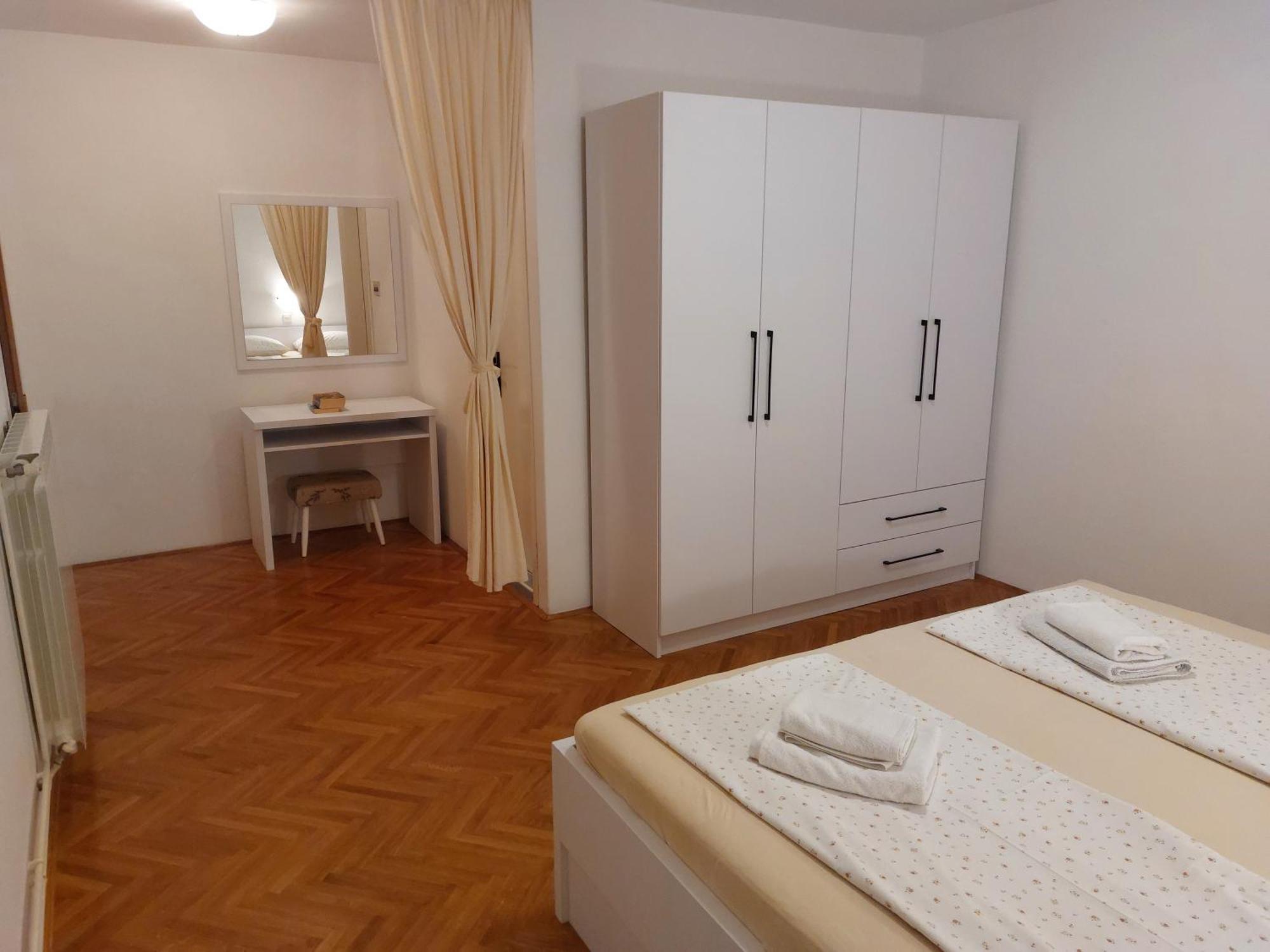 Apartmani Sanjin Tariba Supetarska Draga Exteriör bild
