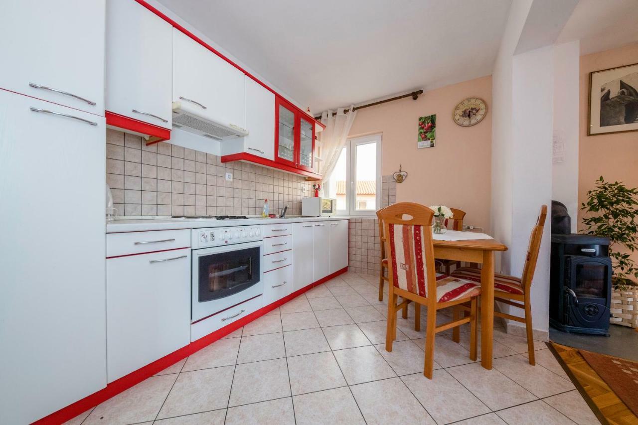 Apartmani Sanjin Tariba Supetarska Draga Exteriör bild