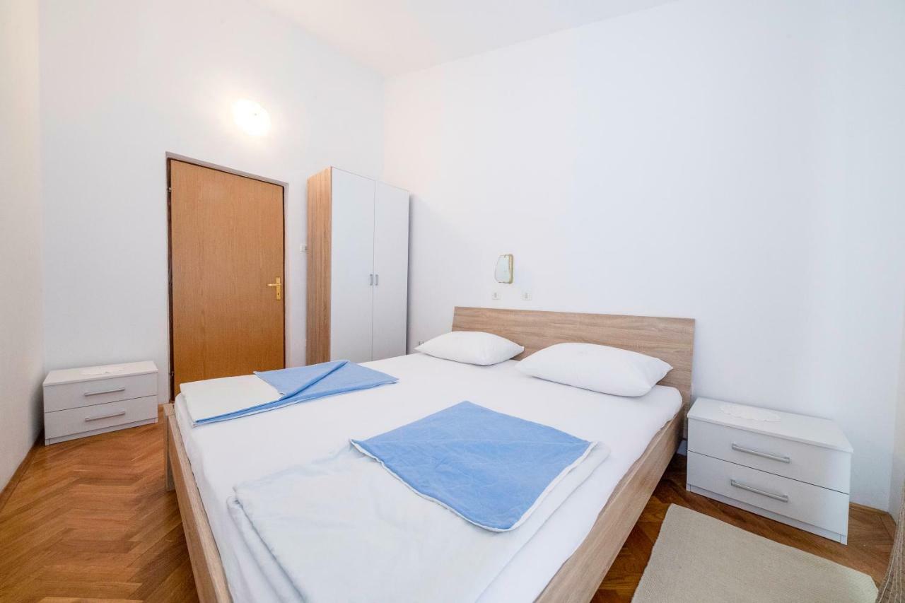 Apartmani Sanjin Tariba Supetarska Draga Exteriör bild